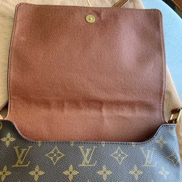 Louis Vuitton Tango Musette Long Strap - Picture 6 of 11